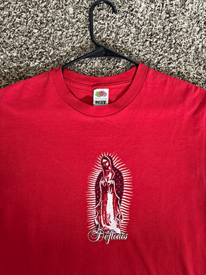 2000s deftones Red Guadalupe Virgin Mary tee band merch tee shirt