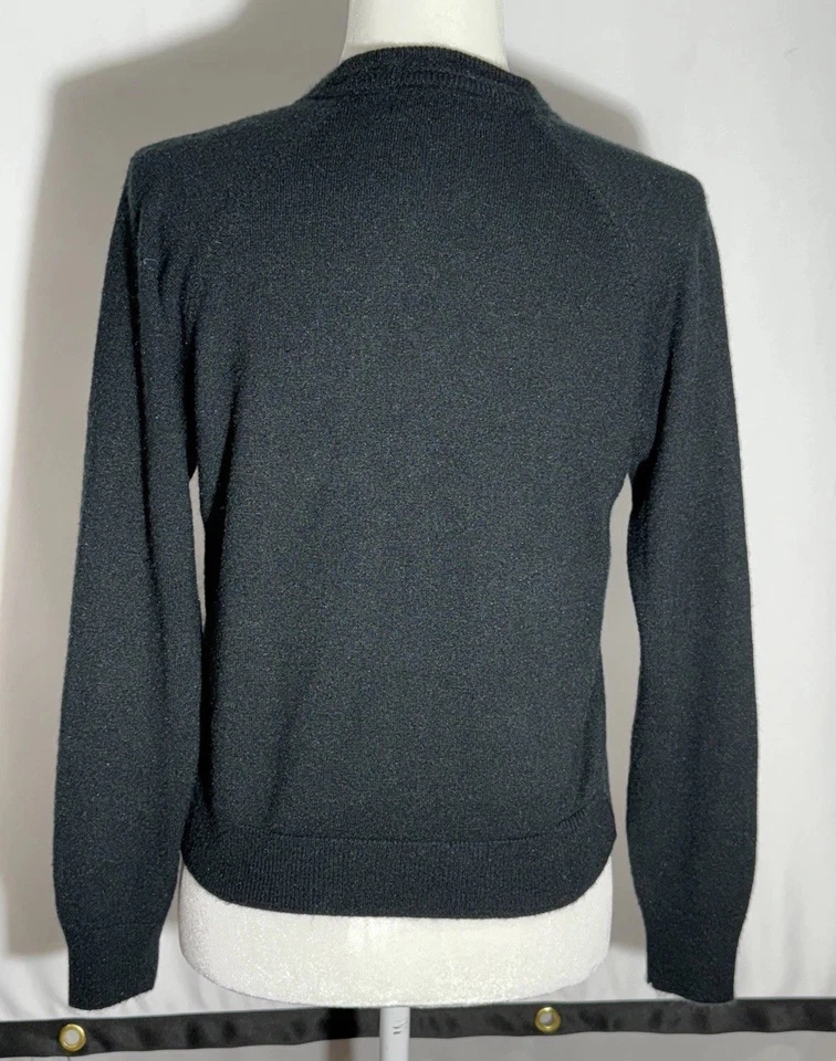 Cardigã suéter elegante Laura SCOTT botão pérola pequeno XS preto luxo silencioso - Imagem 2 de 4