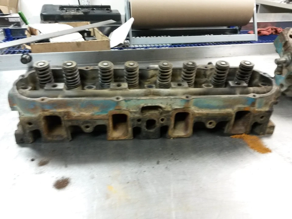 Culata para 77-79 Cadillac DeVille 7.0 Foto 4 de 4