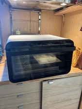 June Oven— display broken, everything else works