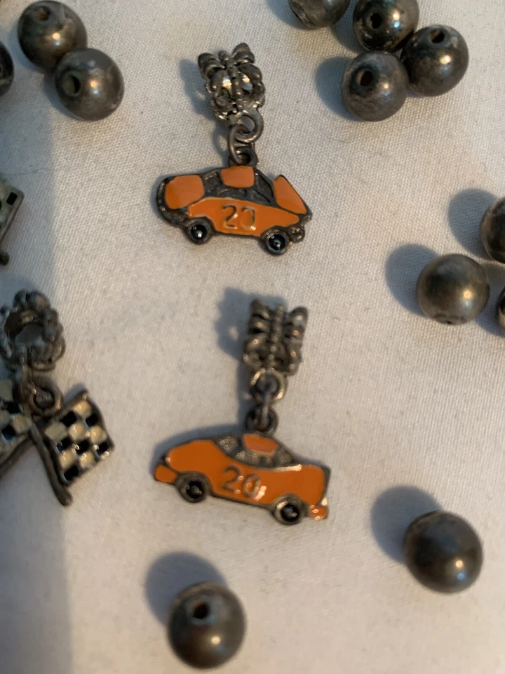 Pulsera con dije de 25 piezas para Tony Stewart #20 que está rota Foto 4 de 4