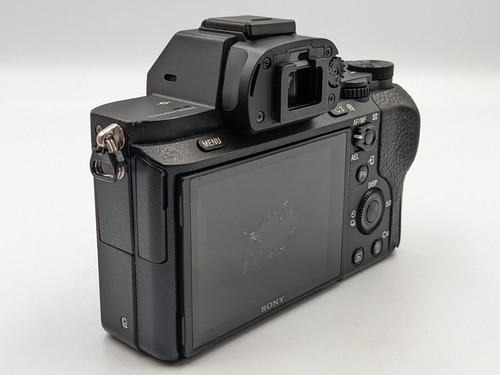 Sony Alpha a7 II 24.3MP Mirrorless Digital Camera Body ILCE7M2/B y175 - Picture 5 of 18