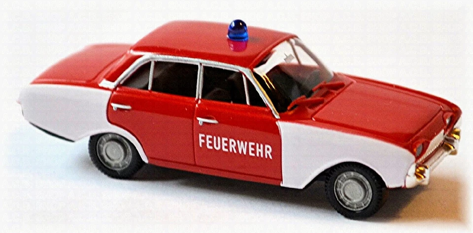 Ford Taunus 17 M Pompiere 1960-64 Taunus P3 1:87 Wiking 861 04 - Immagine 2 di 2