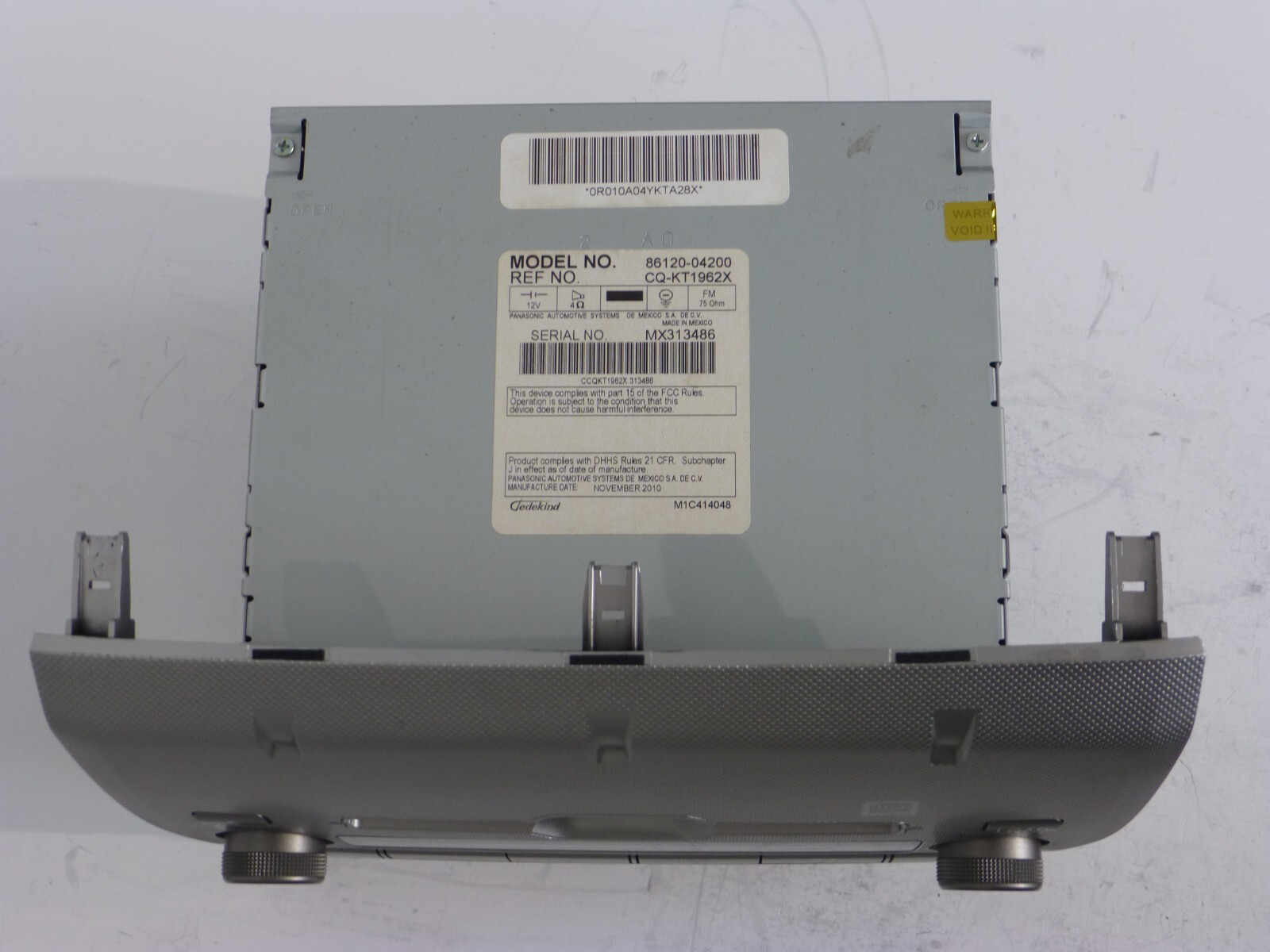 OEM TOYOTA XM RADIO 6 CD CHANGER MP3 PLAYER STEREO UNIT RECEIVER