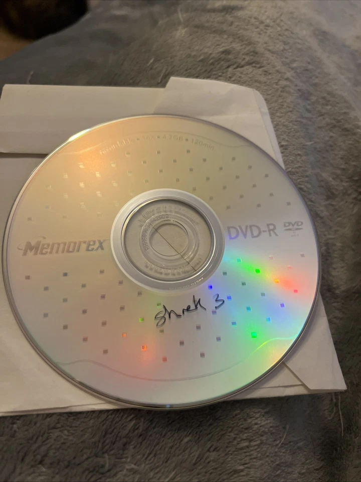 Shrek 3 DVD (copy) - Image 2 of 2