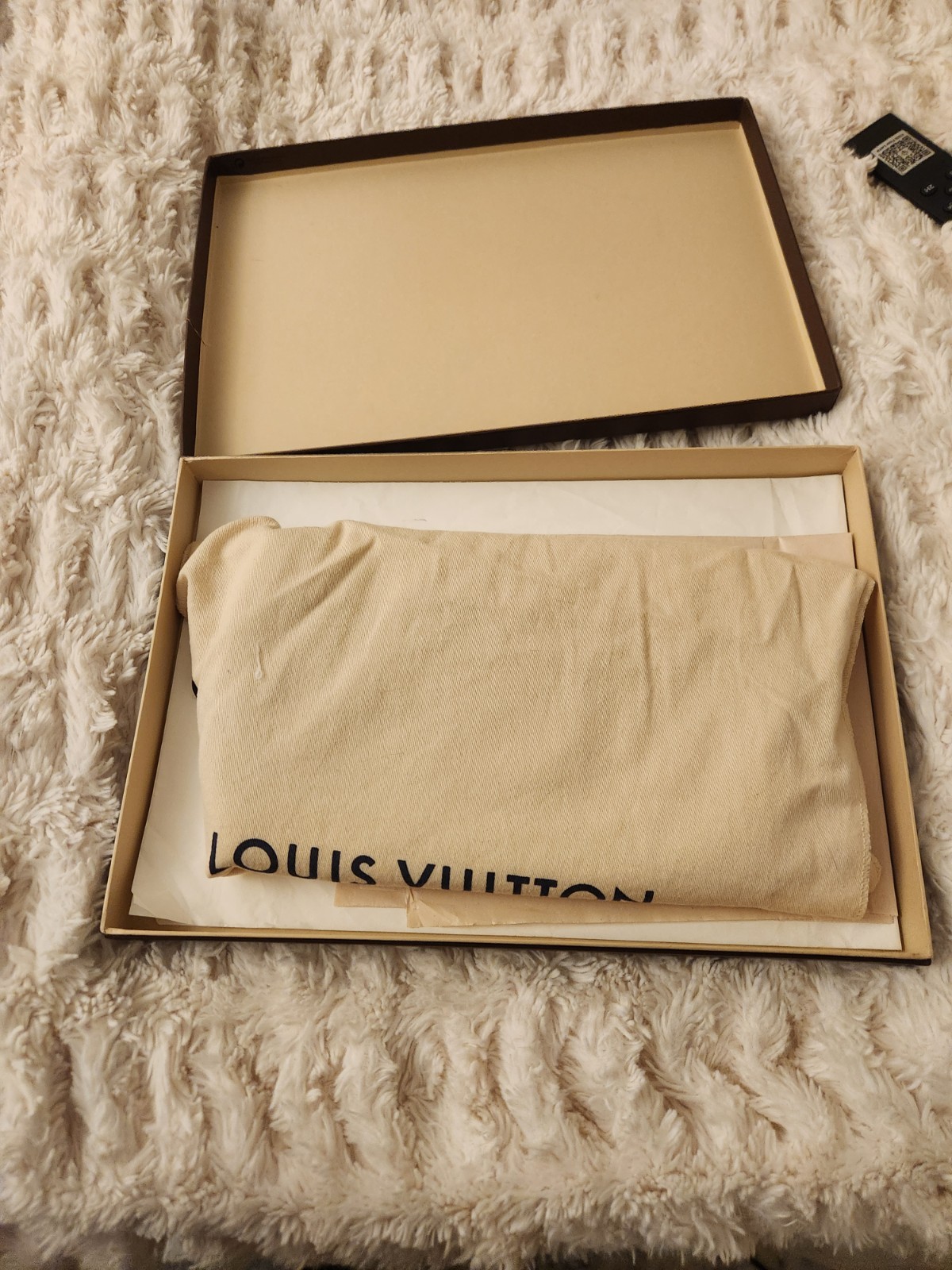 Louis Vuitton Favorite Damier  Azur Canvas image 5