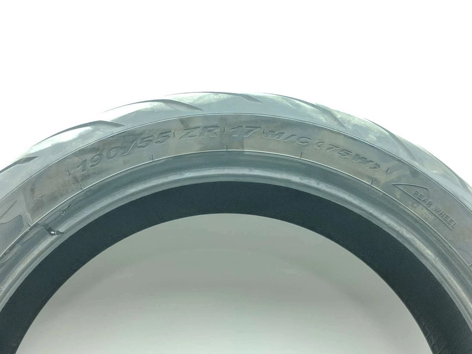 Neumático 11 Ducati Multistrada 1200 Touring 1200S Pirelli Gran Turismo 190/55-17 Foto 4 de 4