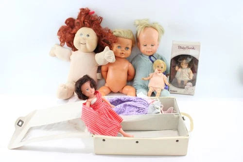 Plastic Dolls Vintage Assorted Inc Talking Cabbage Patch Pedigree Baby Sarah