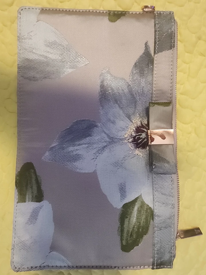 Bolsa de maquiagem Ted Baker London feminina floral embreagem tão bonita etérica - Imagem 3 de 4