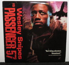 PASSENGER 57 WESLEY SNIPES LASERDISC