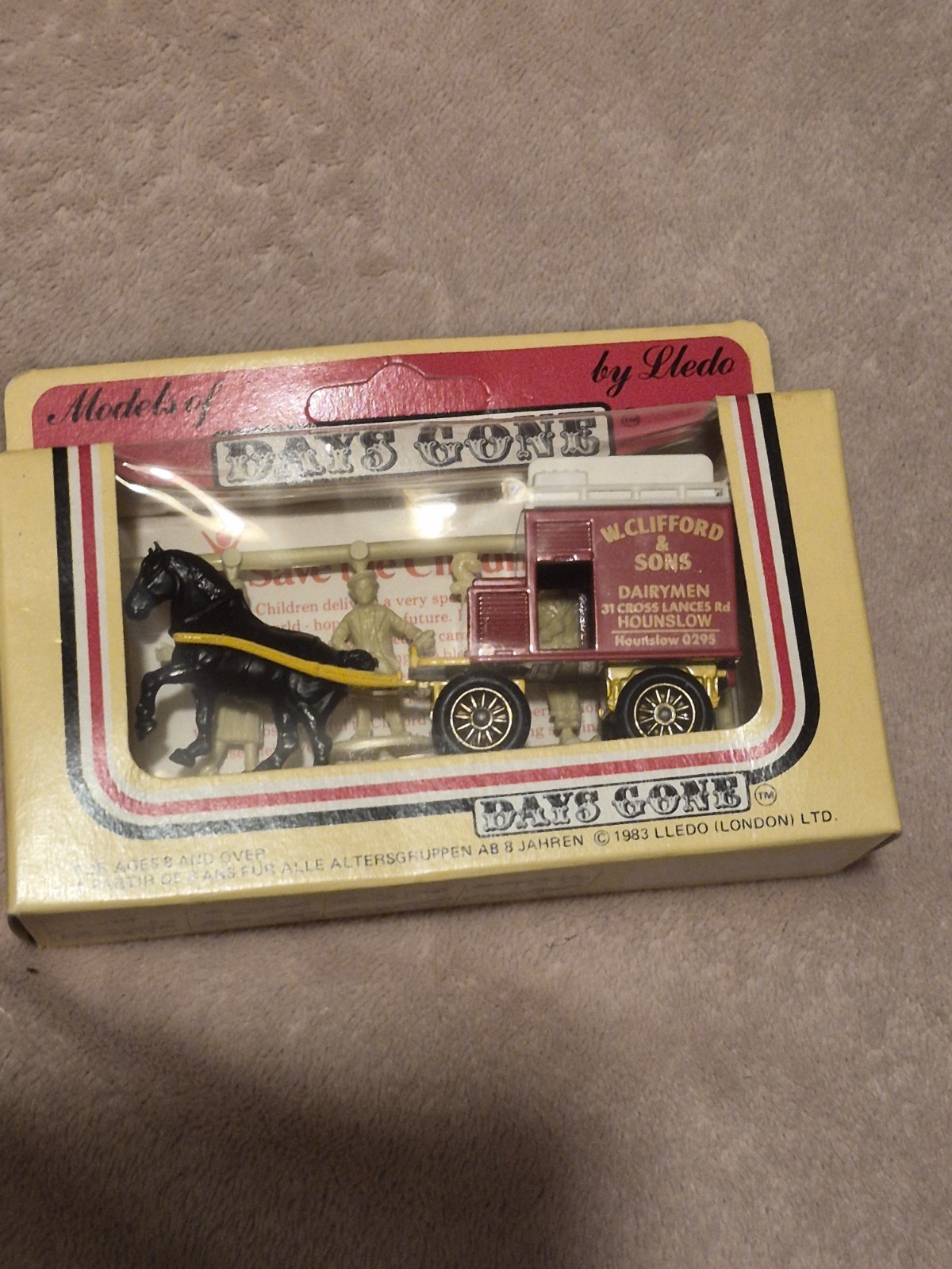 Lledo Days Gone Limited Edition x2 Boxed With Certificates Vintage Models