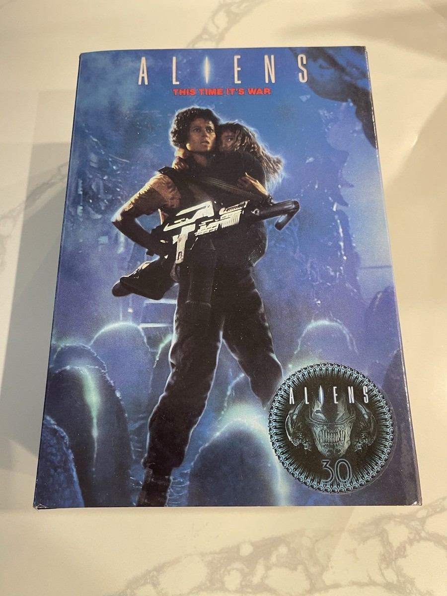NECA ALIEN 2 LT Ellen Ripley Newt Figure Giger Xenomorph