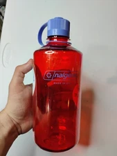 Nalgene Sustain 32 oz. Narrow Mouth Water Bottle