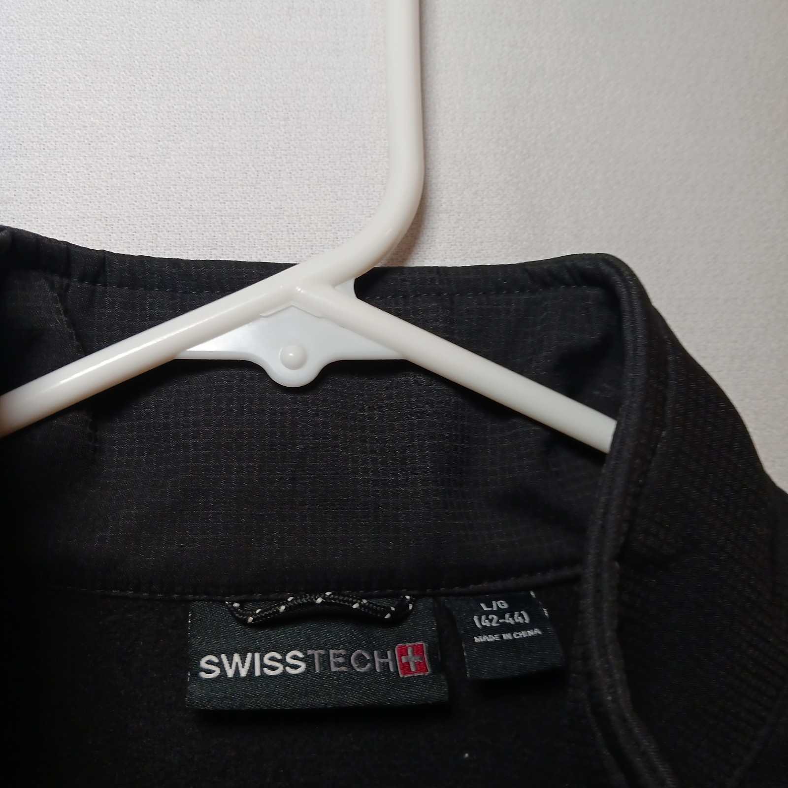 Swiss Tech Mens Midnight Softshell Jacket Large B… - image 3