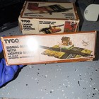 TYCO Signal Man w/ Lighted Shack HO 1:87 Automatic Light Function Sign/Signal — photo 4