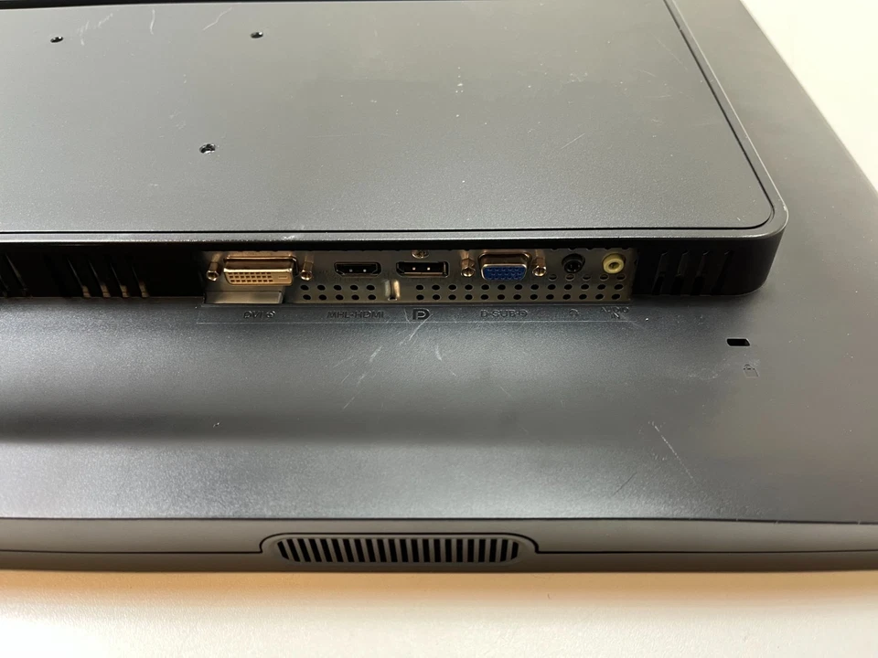 AOC U2868PQU 28" W-LED Monitor 4K 3840x2160 50Hz-76Hz HDMI Speakers No Stand#X44 - Image 3 of 4