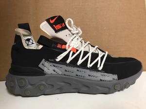 nike react wr ispa black & metallic silver