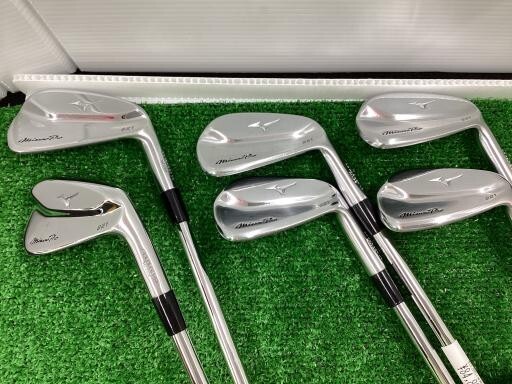 Mizuno Pro 221 6s Iron Set / 5-9 PW / Flex Stiff S200 Mizuno Pro 221 6s Iron Set / 5-9 PW / Flex Stiff S200