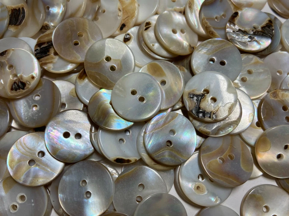 VERY RARE NATURAL/BROWN WASHIBODO SHELL BUTTON 11mm 15mm 20mm 23mm 25mm - Image 3 of 4