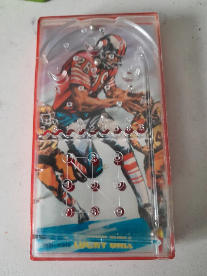 Juegos de acción deportivos portátiles de plástico vintage años 70 Tomy Bluebox Marx todos completos Foto 2 de 4