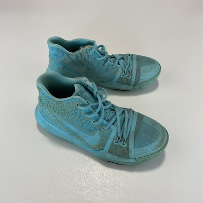 Aqua Turquoise Kyries Nike Kyrie 'Tiffany' 852395-401