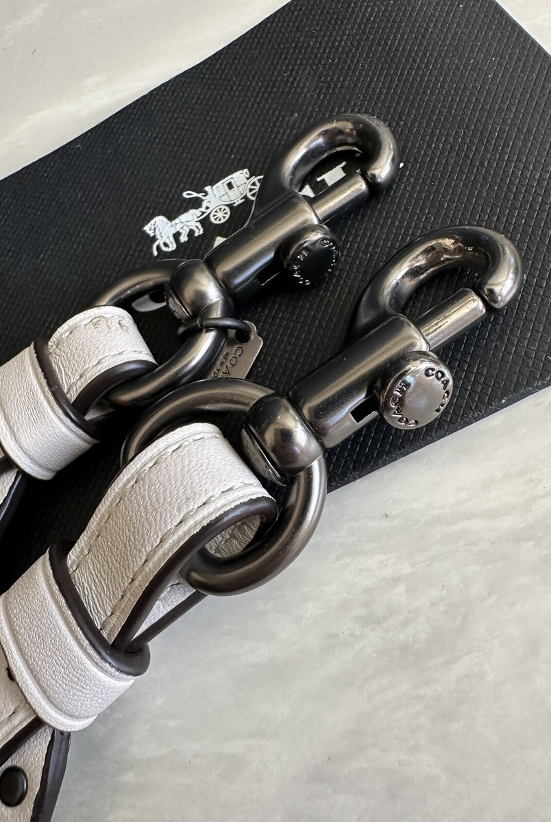 COACH ホワイトレザーベルト COACH ホワイト レザーベルト M - メルカリ