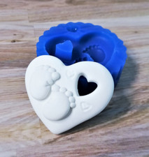 Stampo Cuore con Piedini Neonato in silicone 5cm per creazioni in resina e gesso
