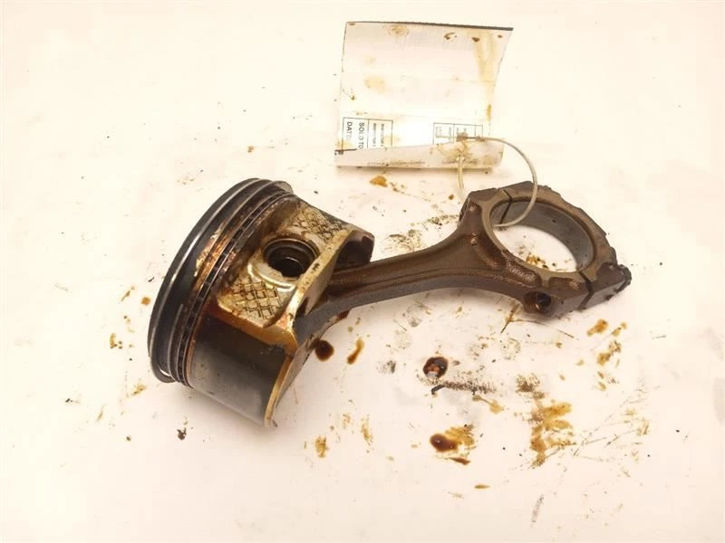 Toyota Sienna 2004 pistón Foto 4 de 4