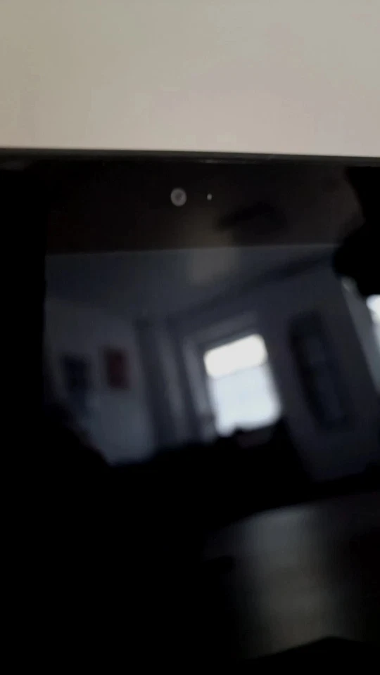 Microsoft Surface RT 32GB, WLAN, 26,9 cm (10,6 Zoll) - Bild 4 von 4