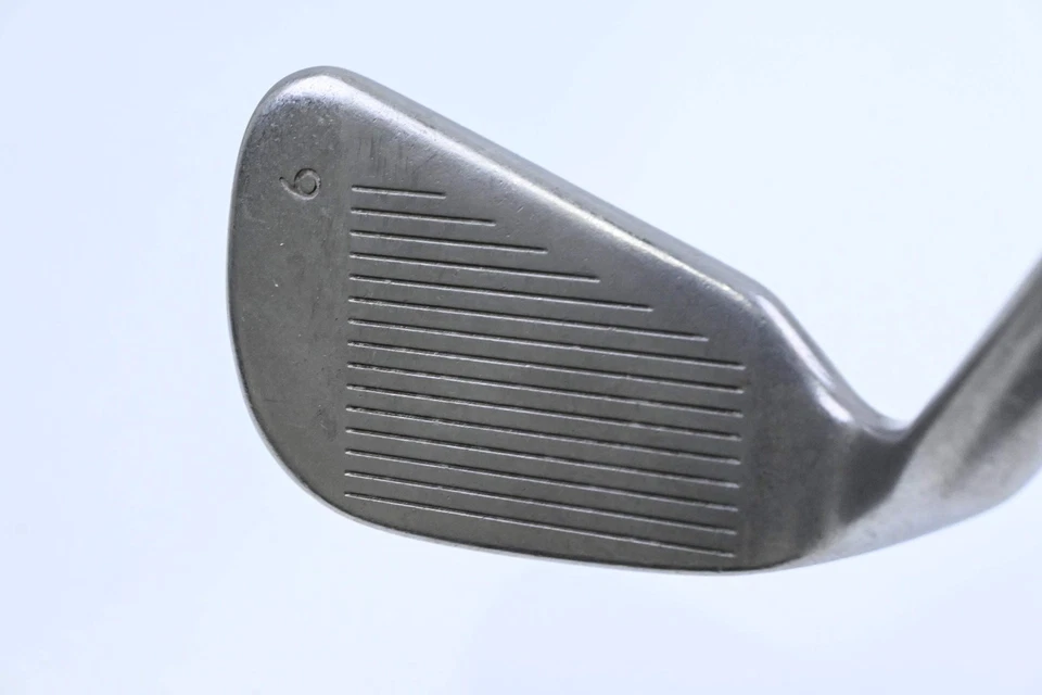 Ping Eye 2+ #6 Iron / Black Dot / Regular Flex Ping ZZ Lite Shaft - Image 2 of 4