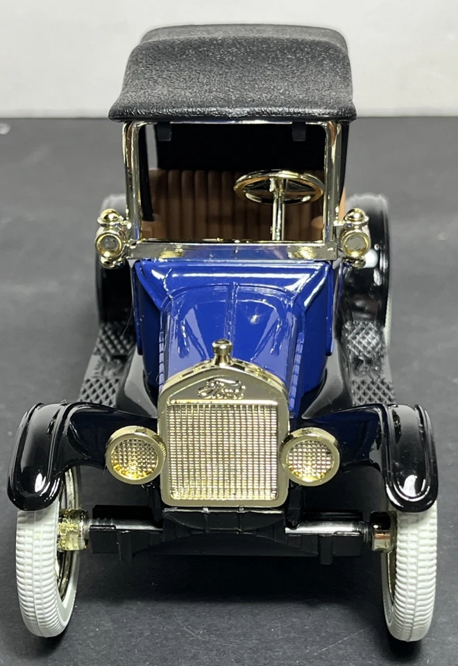 ERTL #9488 1918 Ford Barrel Miller Lite Diecast Metal Car Coin Bank New In Box - Image 2 of 4