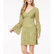 Betsey Johnson Lace Dress V Neck Bell Sleeve Green Party Cocktail Size 2