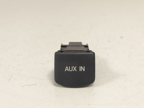 MISCELLANEOUS AUX/USB-Anschluss Volkswagen Polo V (6R) 2014 6R0035724