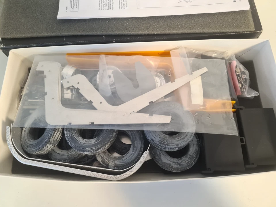 Wedico Modellbausatz Gooseneck - Dolly Jeep Art. 270 Scale 1:16 - Bild 4 von 4