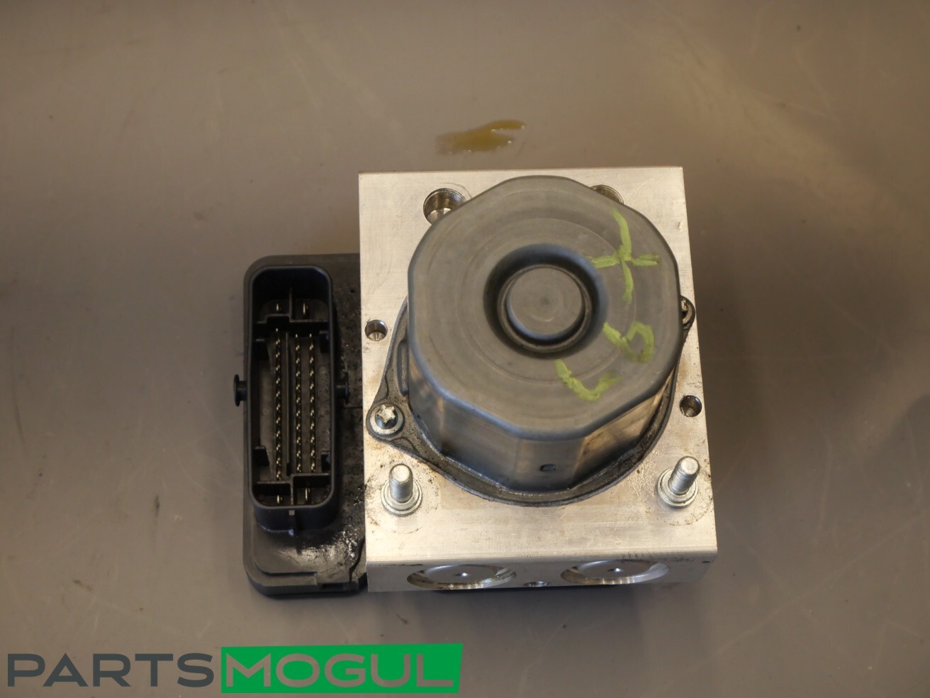 14-17 Maserati Ghibli ABS Anti Lock Brake Hydraulic Pump Module Unit OEM