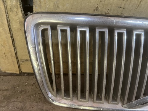 1998-2000 VOLVO 70 SERIES SEDAN UPPER GRILLE ASSEMBLY OEM 1998-2000 - Picture 12 of 24