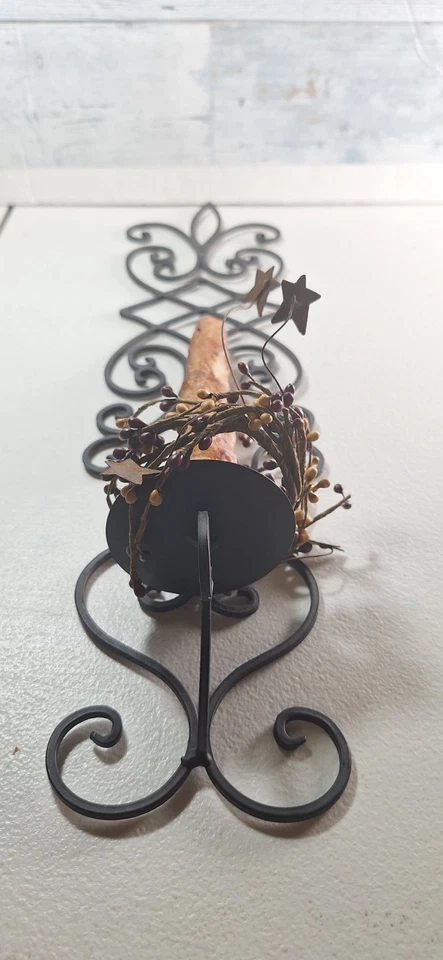 Primitive Wrought Iron Wall Candle Sconce Holder Hanging Wall Black Berries Tin - Image 3 of 4
