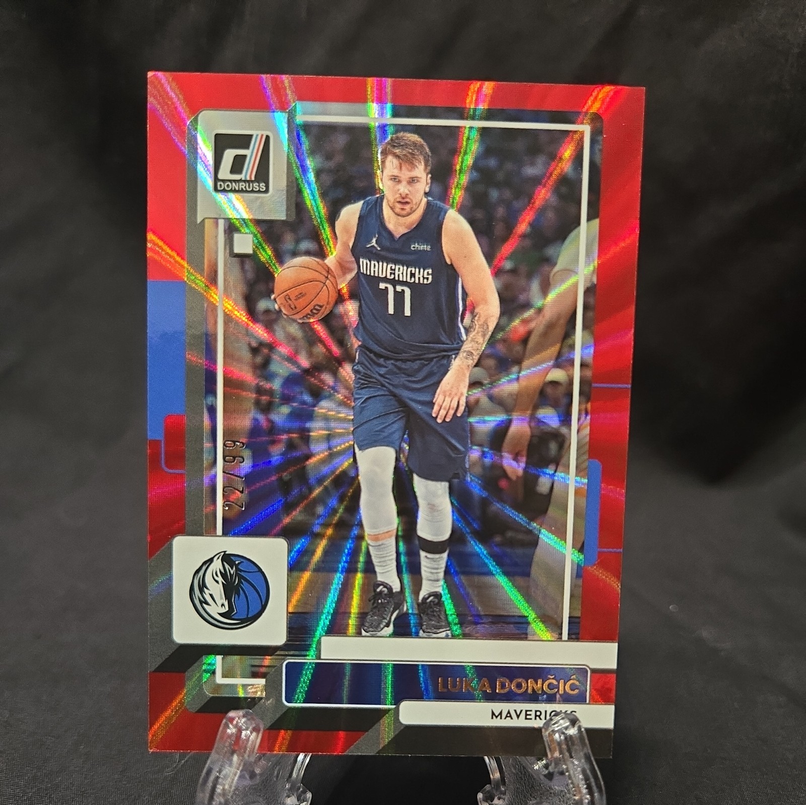 Luka Doncic 2022-23 Panini Donruss Red Laser #22/99 Mavericks/Lakers #143!!! MVP