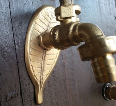 Brass Garden Leaf Figurine Base Plate Water Tap Faucet Vintage Home Deco Outdoor