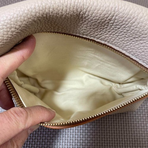 IL MICIO Body Waist Shoulder Bag Fanny Pack Leather in Light Gray NWOT From JPN! - Picture 4 of 4