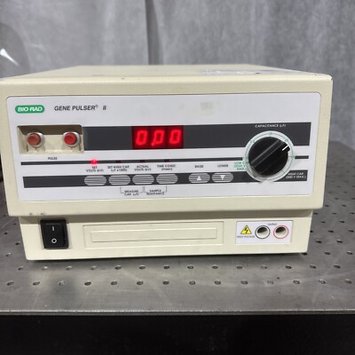 Bio-Rad Gene Pulser II Apparatus 300W 340BR 4271, Tested