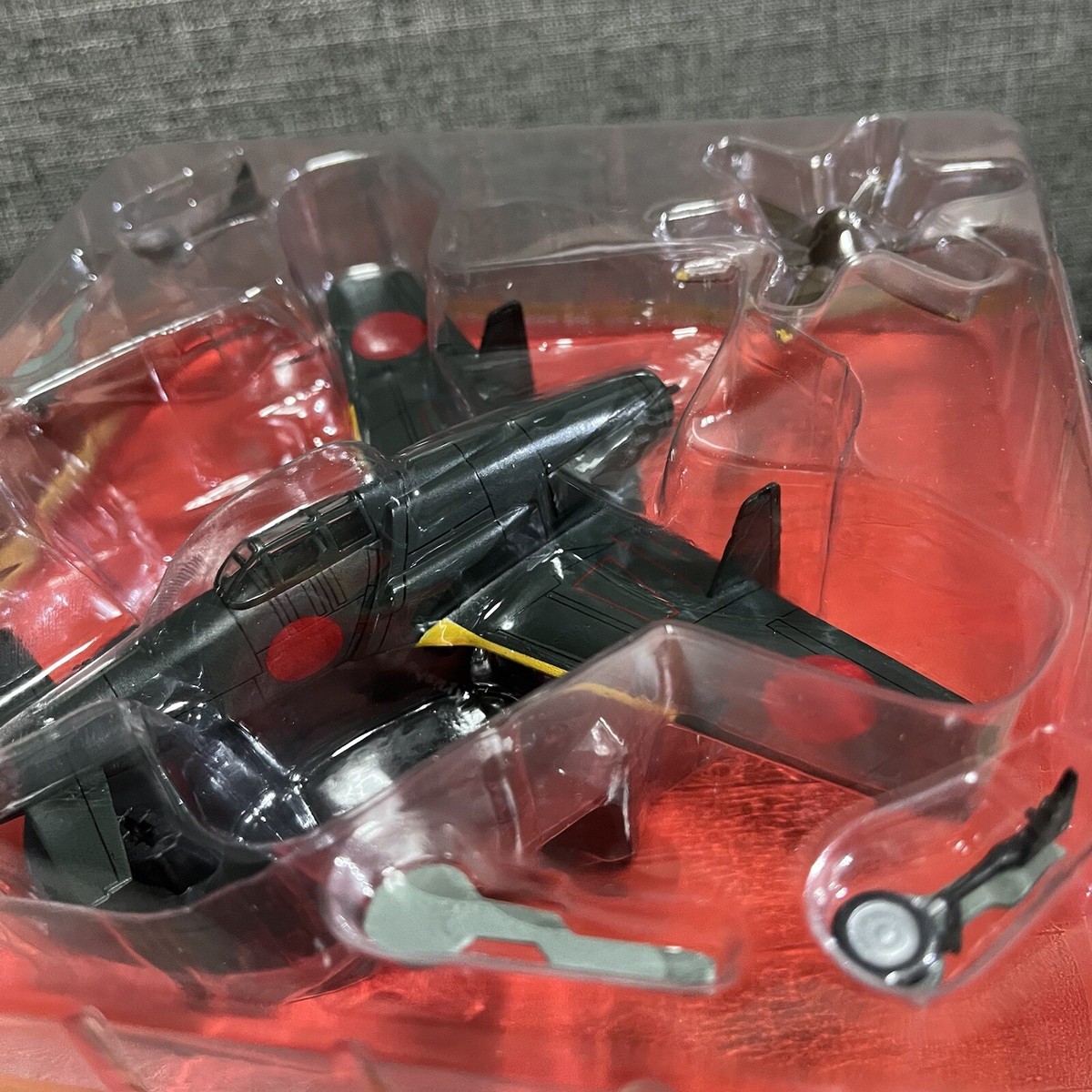 DeAGOSTINI WW2 Aircraft Collection #23 Kyushu J7W1 Shinden 1/72