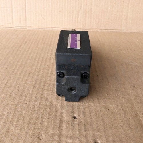 HIP MRP-03-C-30 DRUCKMINDERVENTIL DSG-03-2B2-D24-50 - Bild 3 von 9