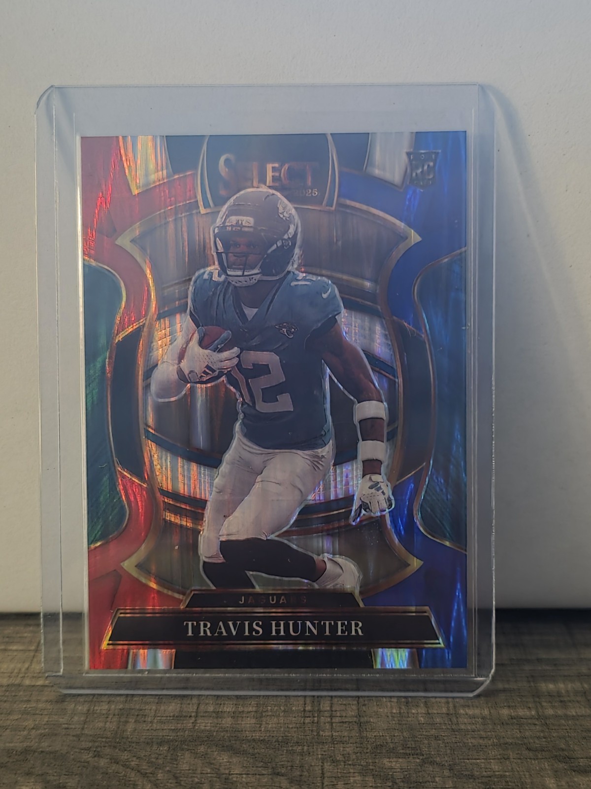 2025 Panini Select - Concourse Travis Hunter #28 Red & Blue Shock Prizm (RC)