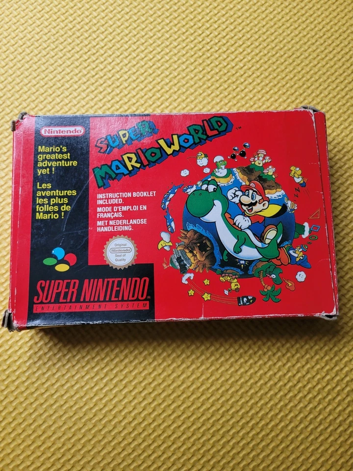 Super Mario World SNES Nintendo Red Box Variant Complete PAL UK VGC  - Image 2 of 4