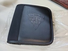 CD CASE WALLET 24 COMPACT DISCS CDS ROMS DVDS VIDEO GAMES OR BLUERAY MOVIES