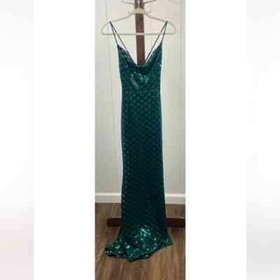 Lulus NWOT Stop and Glow Emerald Green Sequin Cowl Neck Maxi Dress Small | eBay Lulus NWOT Stop and Glow Emerald Green Sequin Cowl Neck Maxi Dress Small | eBay