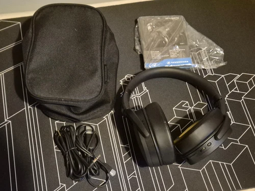 Sennheiser HD 4.50BTNC Wireless Active Noise Cancelling Headphones With Case