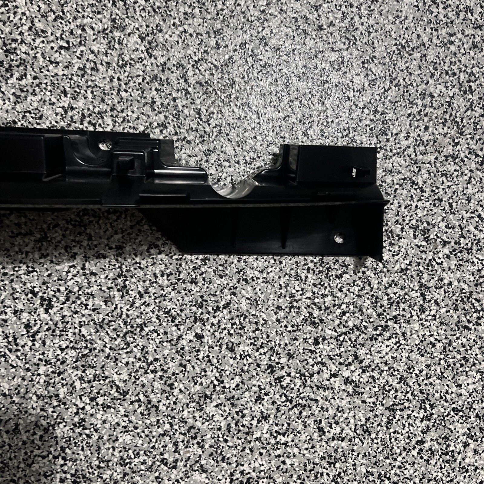 Rolls Royce Cullen Rear Bumper Bracket 19-22 65997810