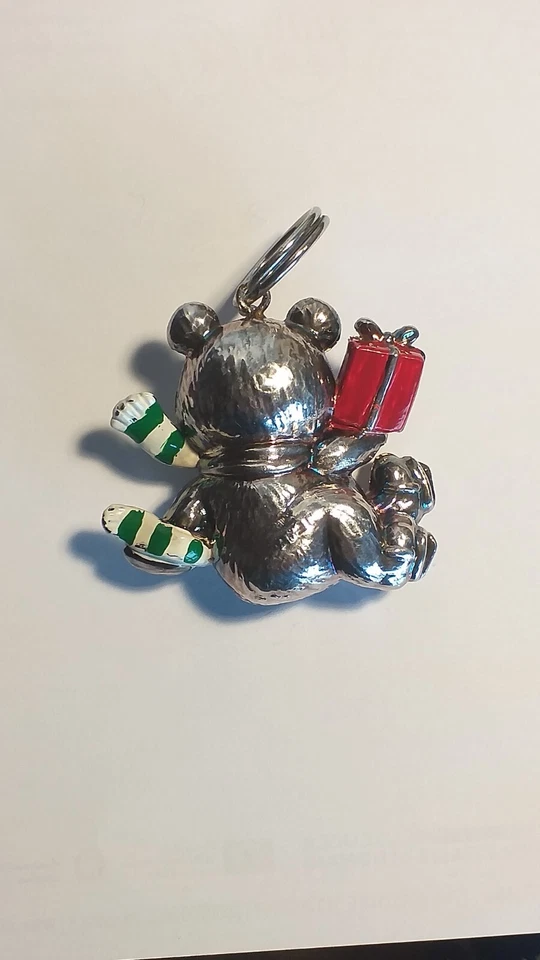 Portachiavi "orsetto" in Argento? metallo argentato? - Immagine 2 di 2